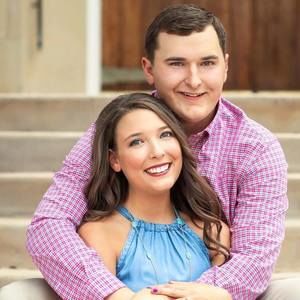 Meet your Posher, Lindsey